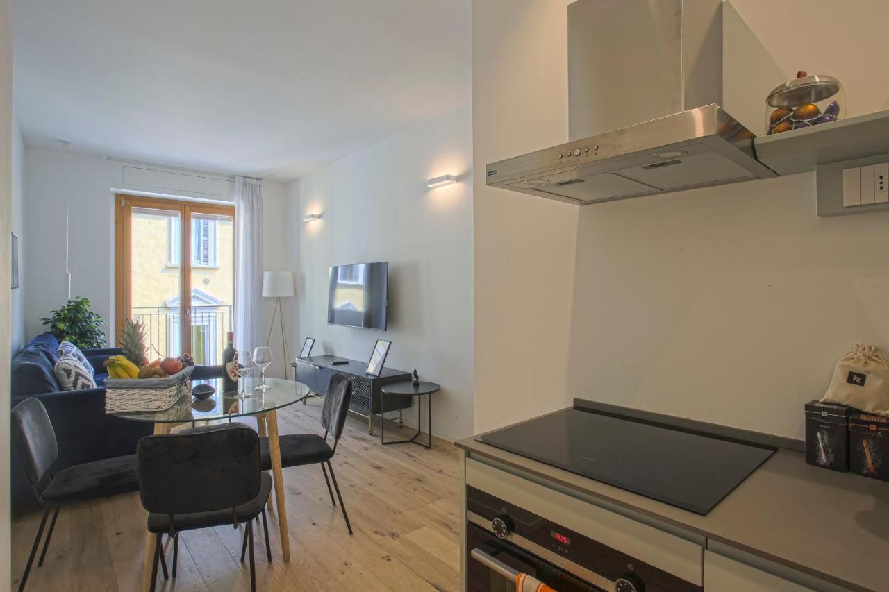 Lovely Apartment-hosted By Sweetstay Appartement Milaan
